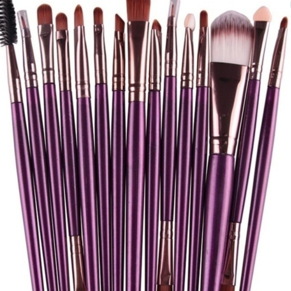 NEW set of 15 Amazing Purple Make up Brushes